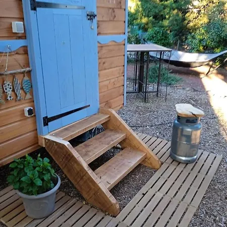 La Roulotte A Juju Holiday home Le Bosc (Herault)