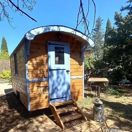 La Roulotte A Juju * Le Bosc (Herault)